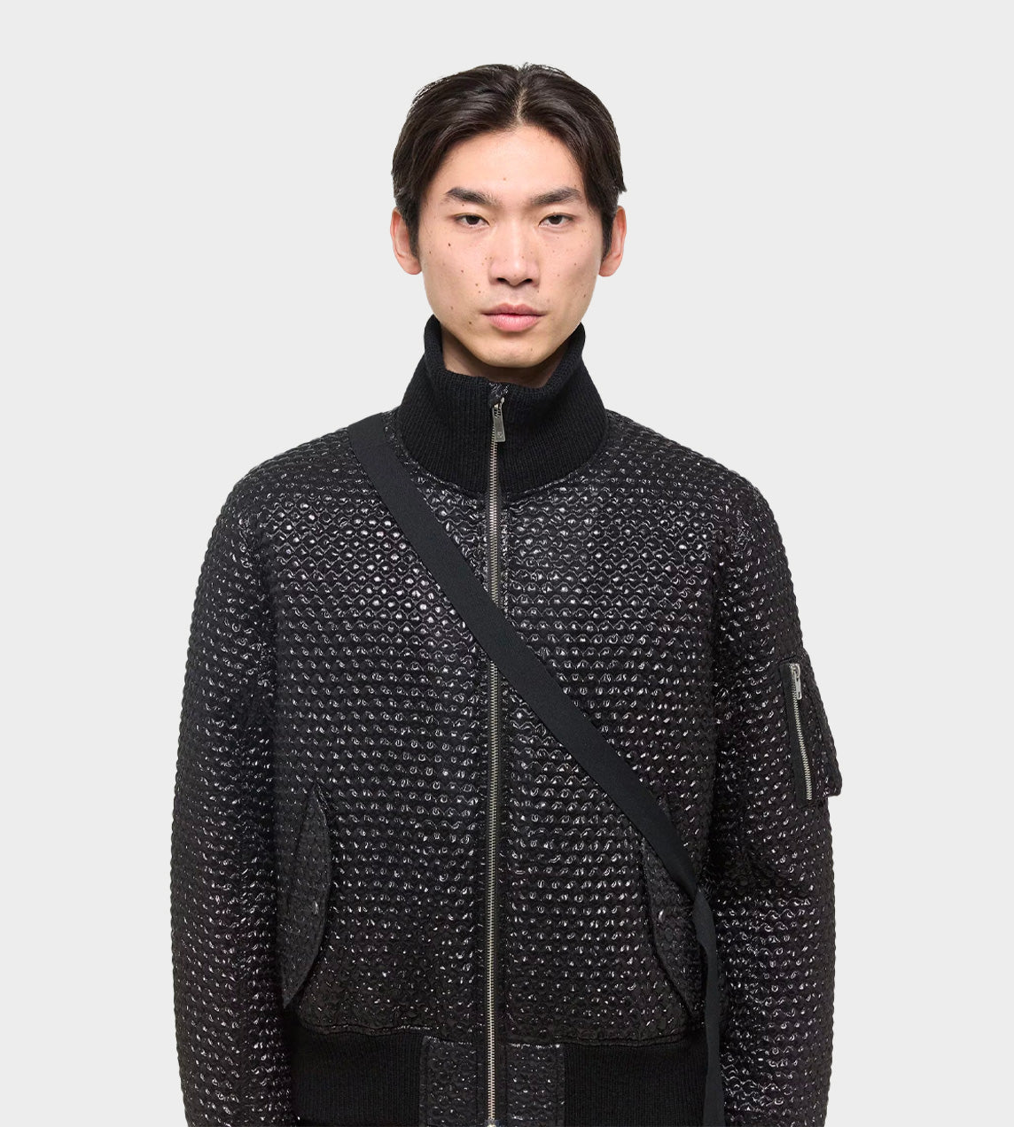 Seatbelt Bubble Wrap Bomber Blk