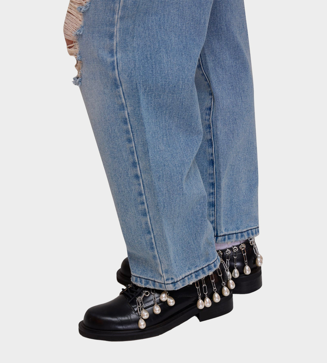 Chain Embellishment Destroyed Jeans