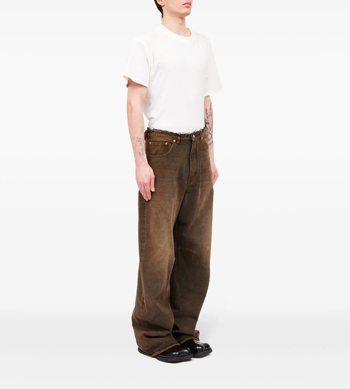 Brown Acid-wash Jeans M