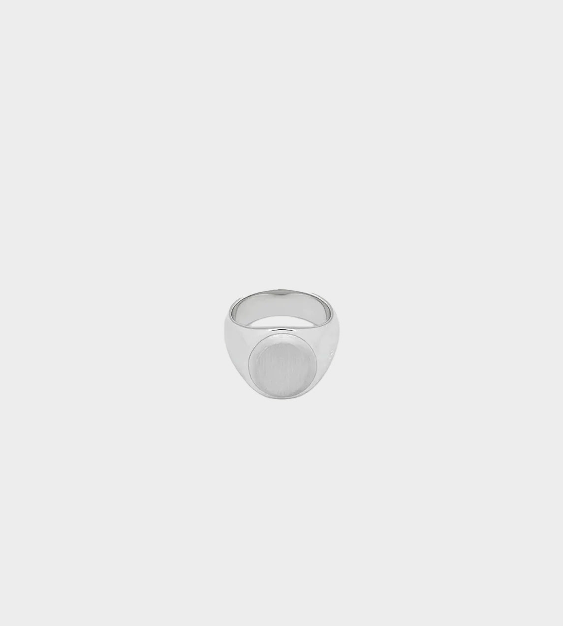 Tom Wood - Small Oval Silver Top Signet Ring