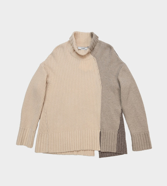 UJOH - Taupe Panel Rib Turtleneck Sweater