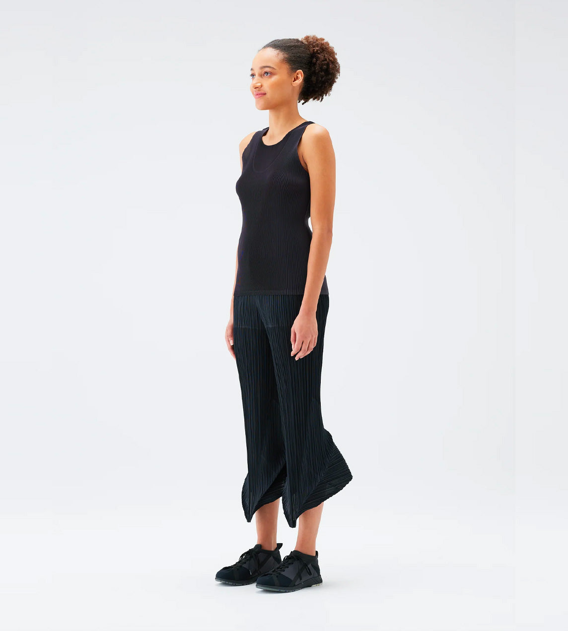 PLEATS PLEASE ISSEY MIYAKE - Thicker Pleated Flared Hem Pants Black